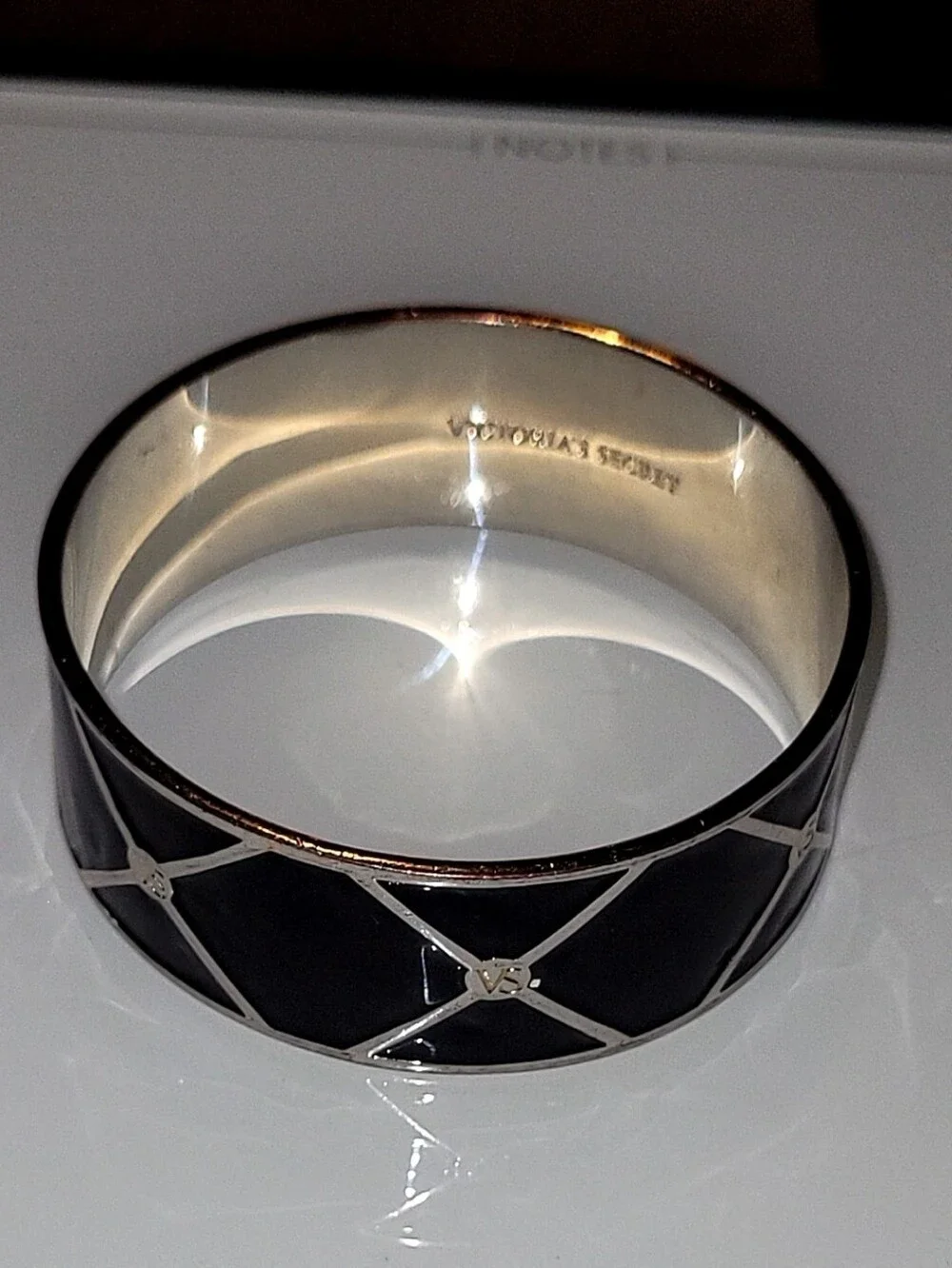 Victoria's Secret Black Enamel VS Logo Hinged Bangle Bracelet 2.5